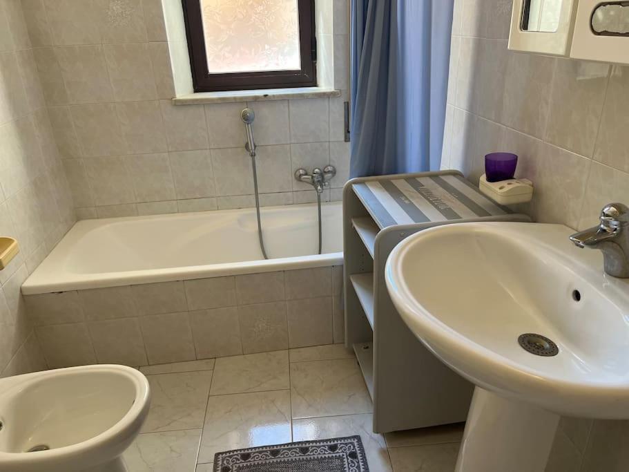 Casa Viola, San Vito a 25 minuti da Costa Rey e Villasimius Esterno foto